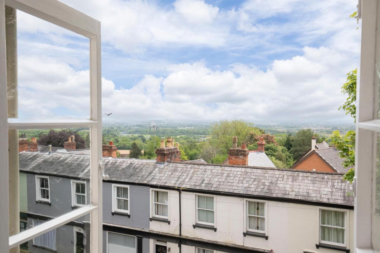 Vaughan Lodge Elegant 2-Bed Duplex With Views Near Malvern Hills Malvern Wells Exteriör bild