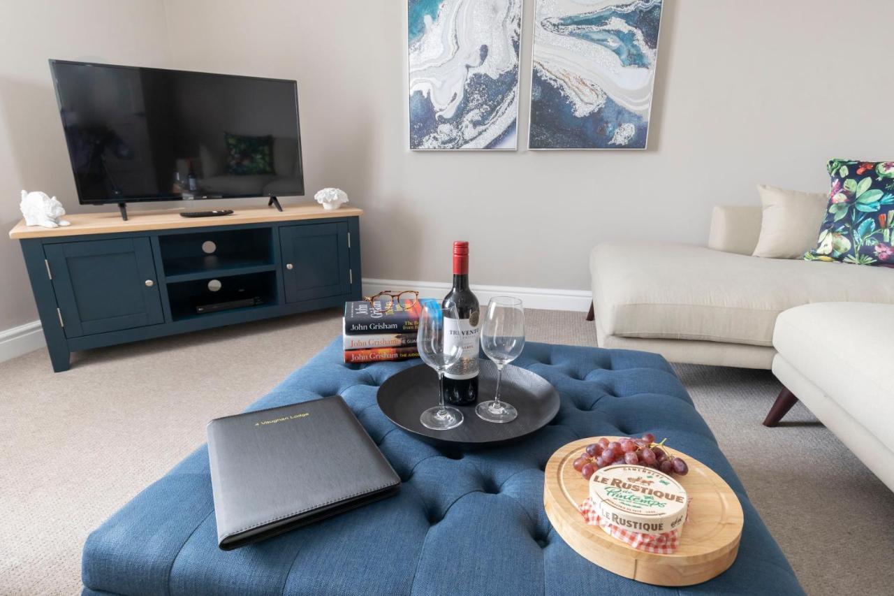Vaughan Lodge Elegant 2-Bed Duplex With Views Near Malvern Hills Malvern Wells Exteriör bild